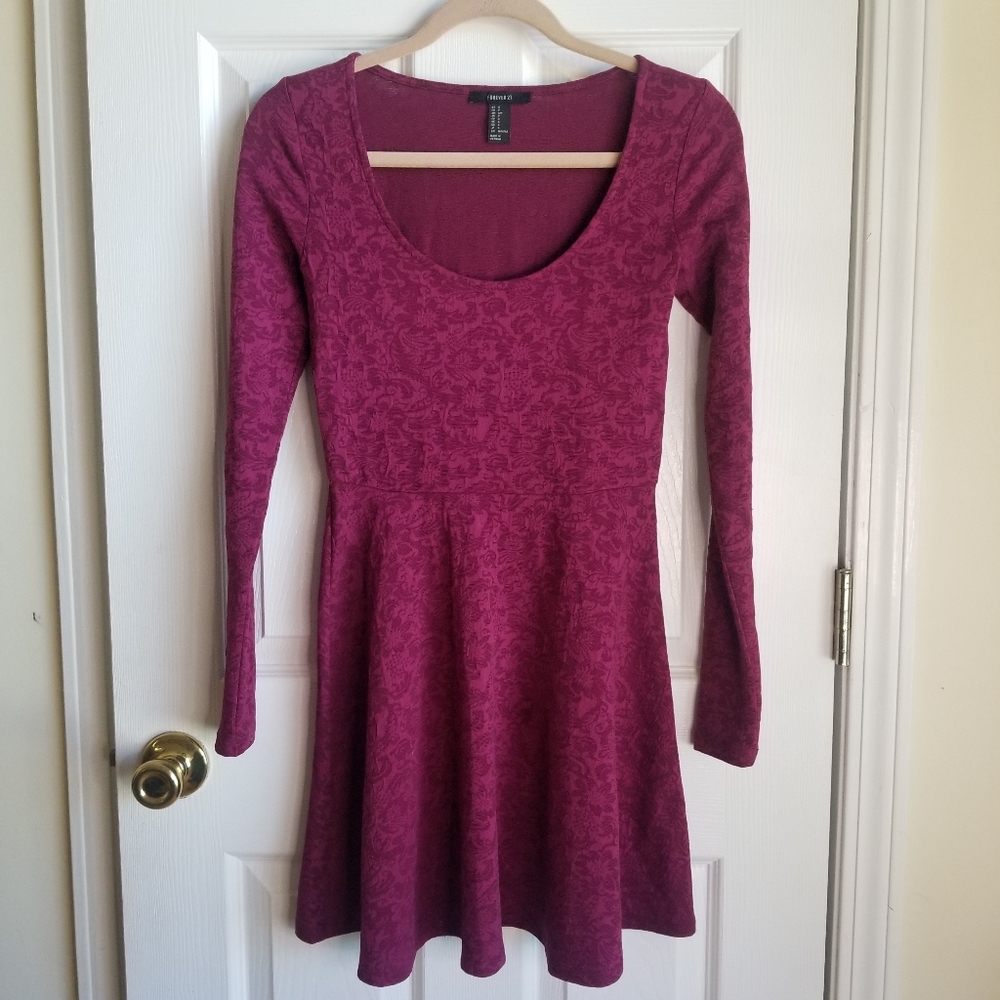 Wine 🍷 Boho Flowy and Flirty dress